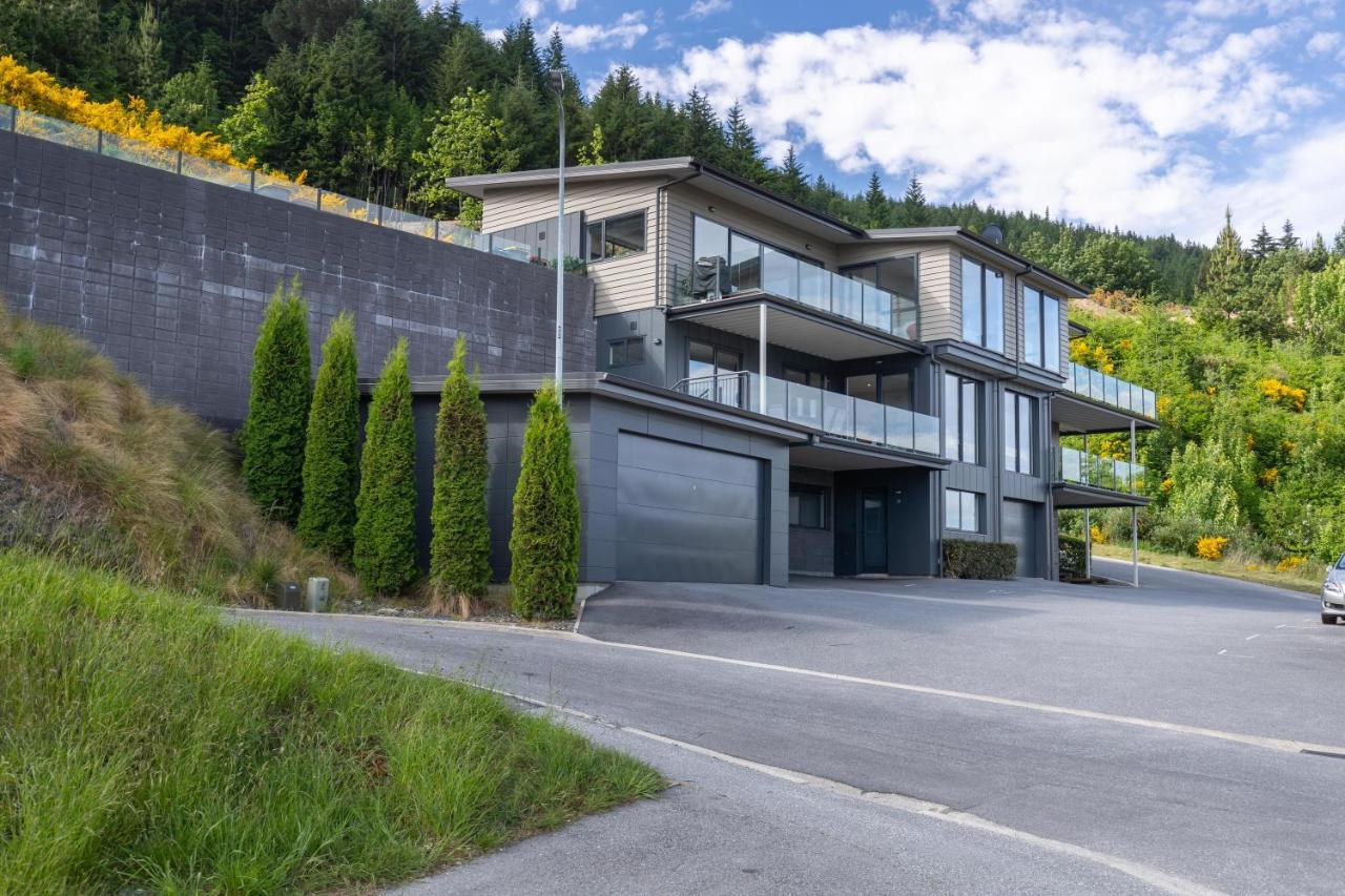 Апартаменты Alpine Getaway Квинстаун Экстерьер фото
